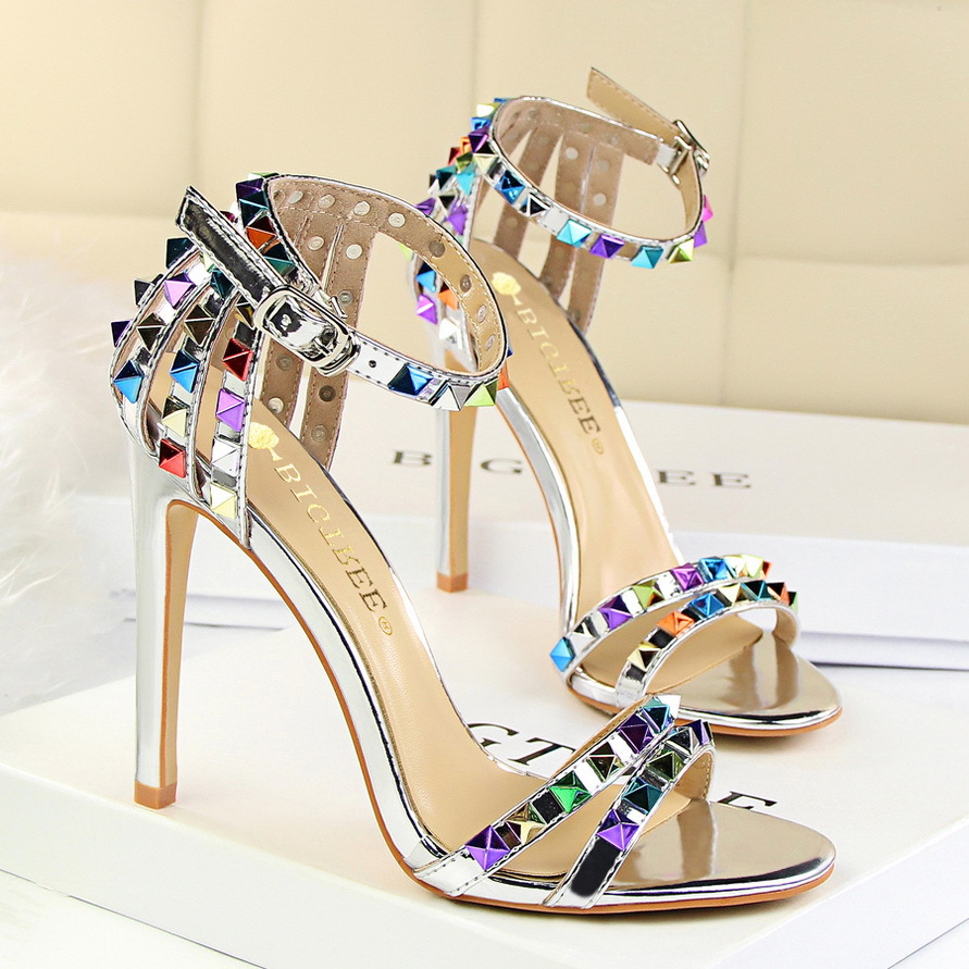 Eleganckie damskie buty, wysok – Women Fashion Simple recenzja i cena